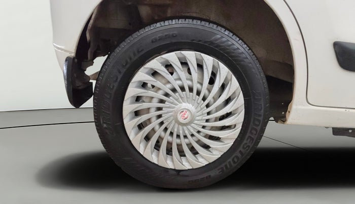 2017 Maruti Wagon R 1.0 LXI CNG (O), CNG, Manual, 71,460 km, Right Rear Wheel