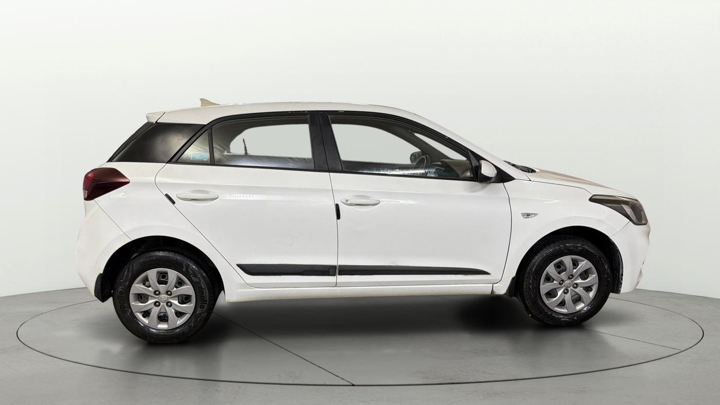2019 Hyundai Elite i20 MAGNA PLUS 1.2, Petrol, Manual, 78,236 km, Right Side View