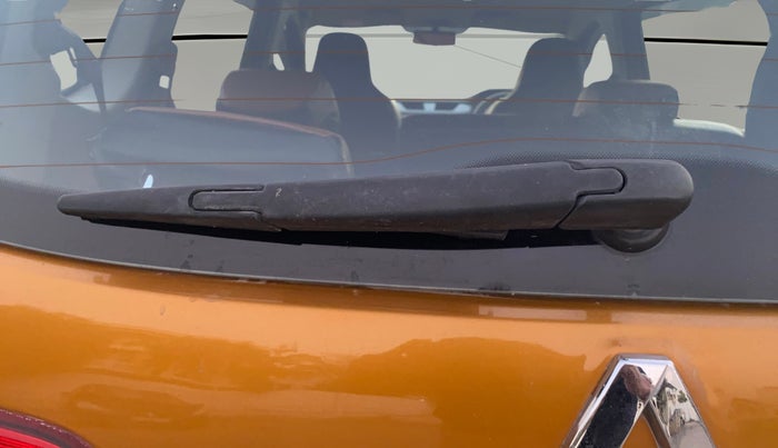 2022 Renault TRIBER RXZ, Petrol, Manual, 72,311 km, Rear Wiper