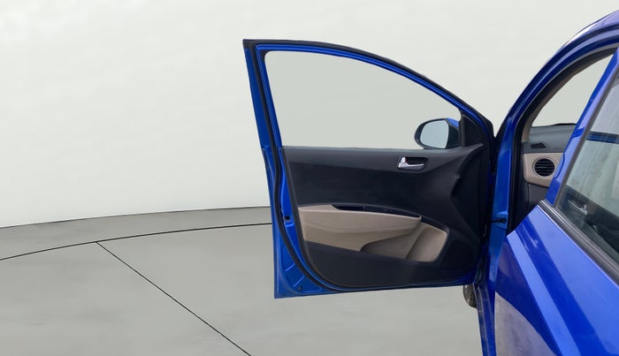 2017 Hyundai Grand i10 SPORTZ 1.2 KAPPA VTVT, Petrol, Manual, 61,011 km, LHS Front Door