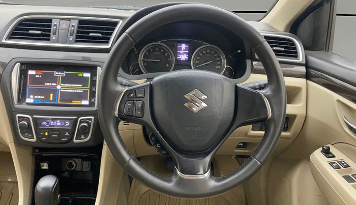 2017 Maruti Ciaz ZXI+ AT, Petrol, Automatic, 47,778 km, Steering Wheel Close Up