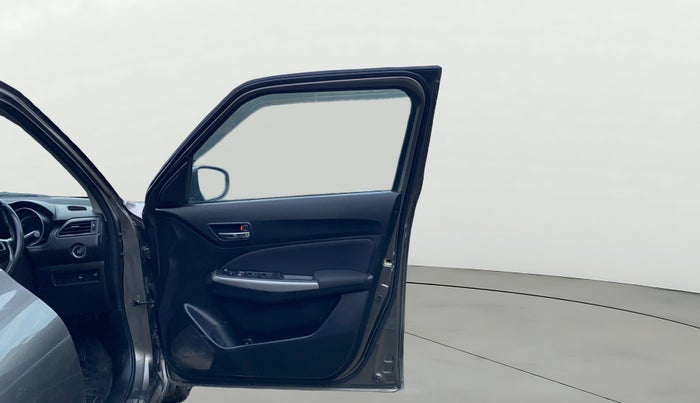 2019 Maruti Swift ZXI, Petrol, Manual, 74,652 km, RHS Front Door