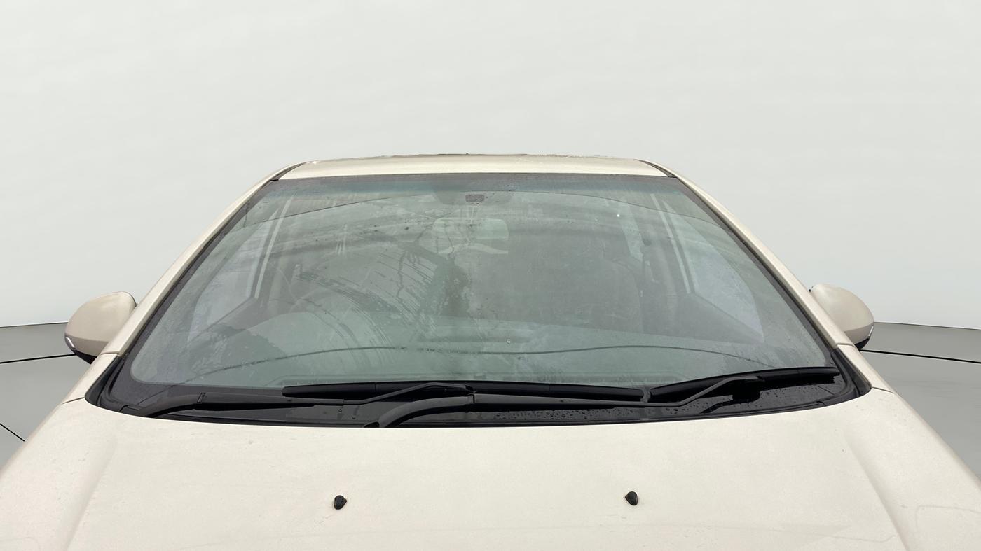 2019 Mahindra MARAZZO M4 7 STR, Diesel, Manual, 35,045 km, Front Windshield