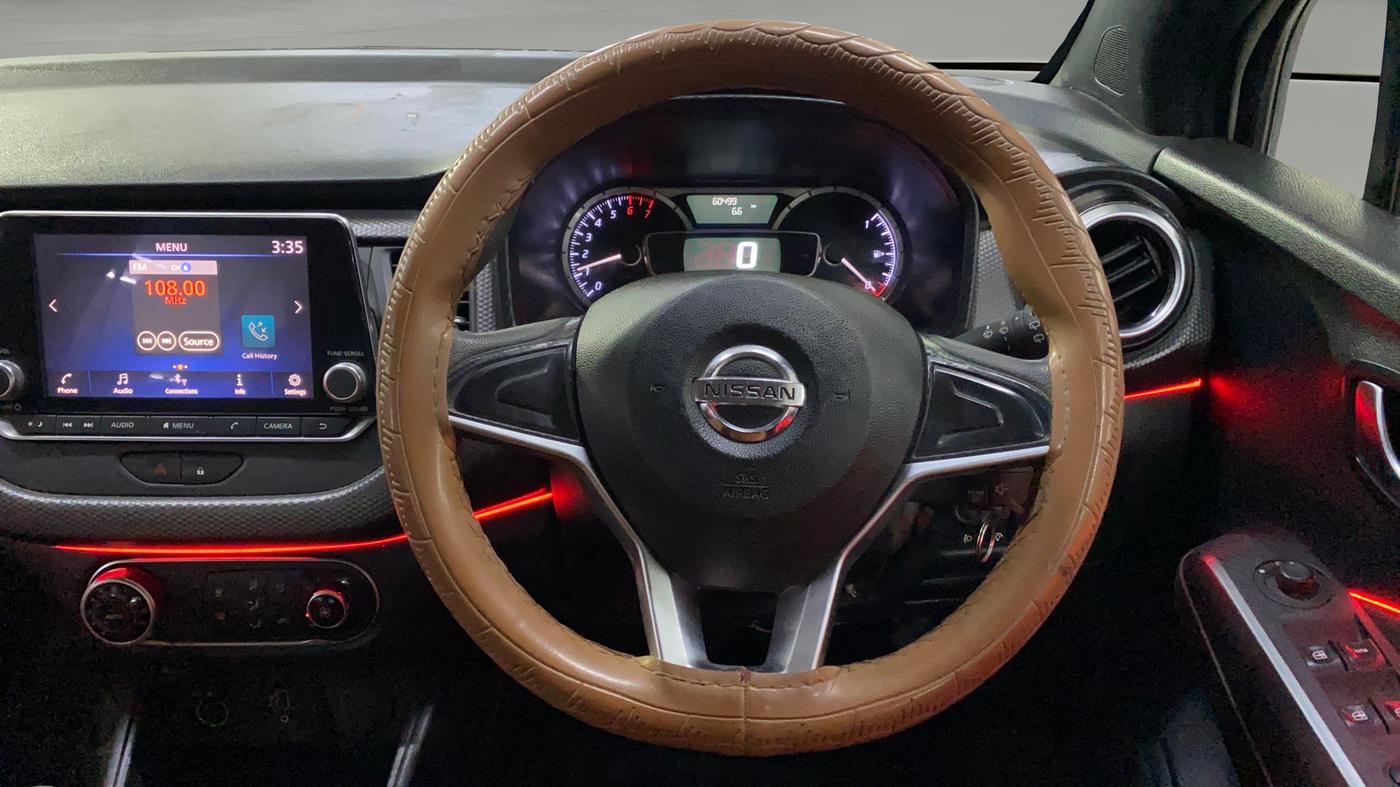 2021 Nissan Kicks XV 1.5, CNG, Manual, 60,508 km, Steering Wheel Close Up
