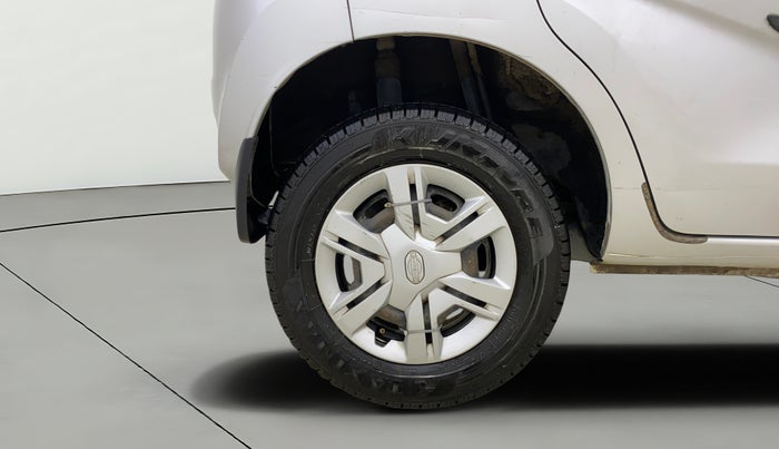 2017 Datsun Redi Go S, Petrol, Manual, 67,495 km, Right Rear Wheel