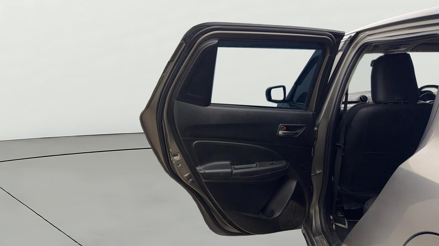 2021 Maruti Swift VXI, Petrol, Manual, 28,983 km, LHS Rear Door