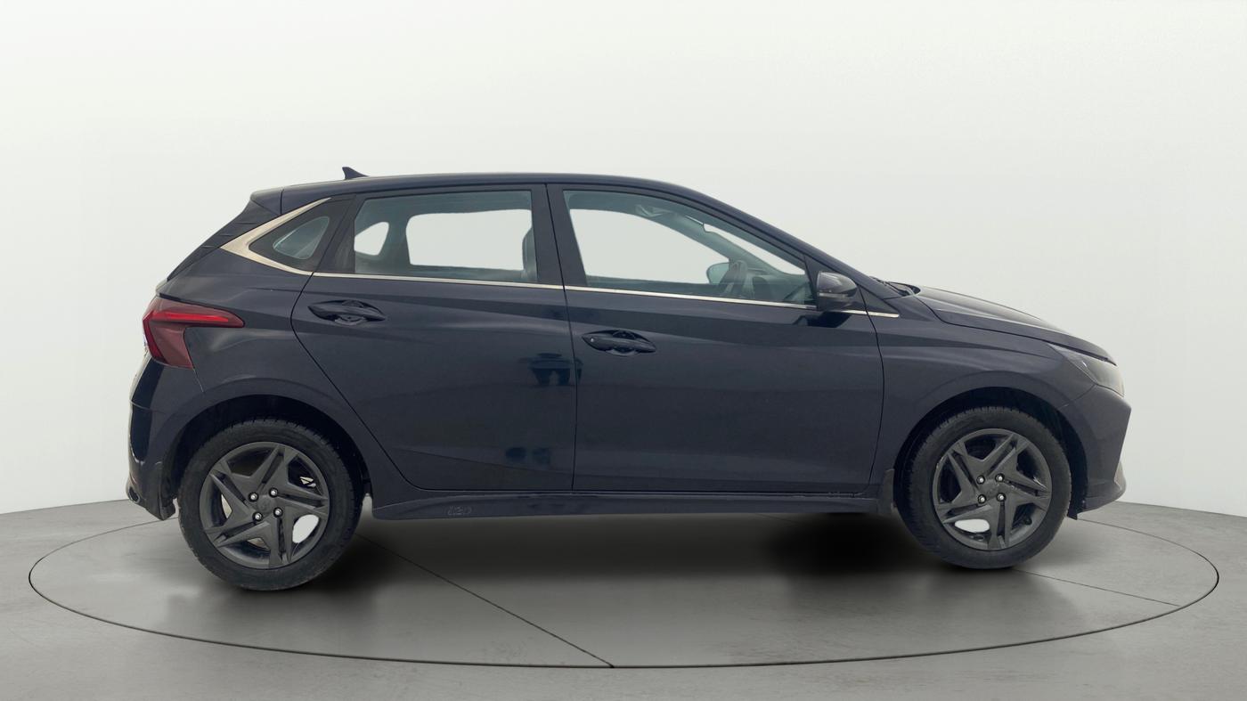 2022 Hyundai NEW I20 SPORTZ 1.5 MT, Diesel, Manual, 49,663 km, Right Side View