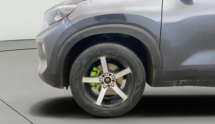 2022 KIA SONET HTK PLUS 1.2, CNG, Manual, 40,431 km, Left Front Wheel