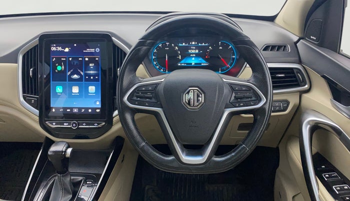 2021 MG HECTOR SHARP 1.5 PETROL CVT, Petrol, Automatic, 59,494 km, Steering Wheel Close Up