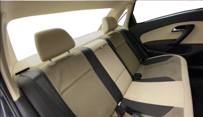 2017 Skoda Rapid AMBITION 1.6 MPI MT, Petrol, Manual, 34,644 km, Right Side Rear Door Cabin