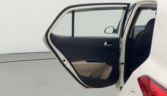 2016 Hyundai Grand i10 SPORTZ 1.2 KAPPA VTVT, Petrol, Manual, 93,454 km, LHS Rear Door