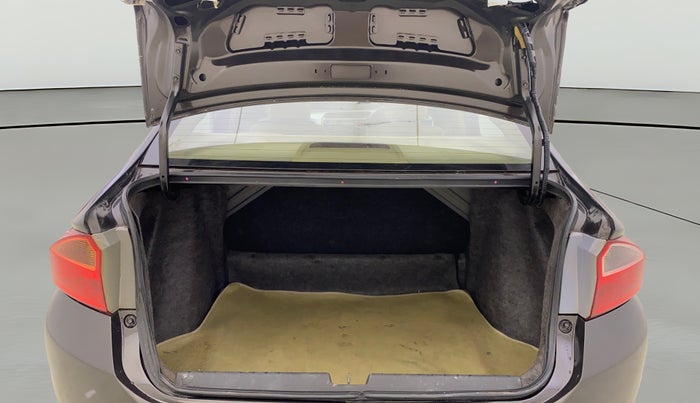 2015 Honda City 1.5L I-VTEC SV, Petrol, Manual, 71,525 km, Boot Open Zoomed View