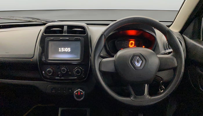 2017 Renault Kwid RXT 1.0 AMT (O), Petrol, Automatic, 59,126 km, Steering Wheel Close Up