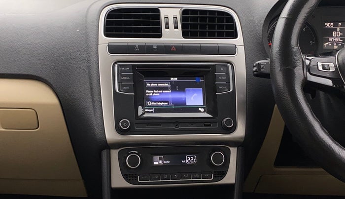 2017 Volkswagen Ameo HIGHLINE PLUS 1.5L AT 16 ALLOY, Diesel, Automatic, 1,37,489 km, Air Conditioner