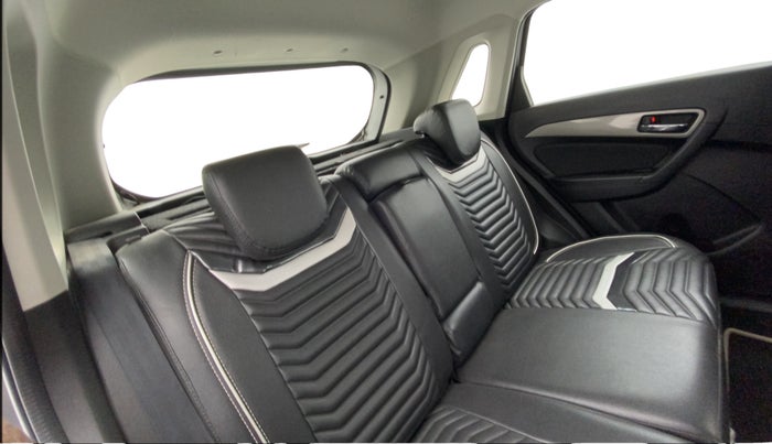 2018 Maruti Vitara Brezza ZDI, Diesel, Manual, 49,233 km, Right Side Rear Door Cabin