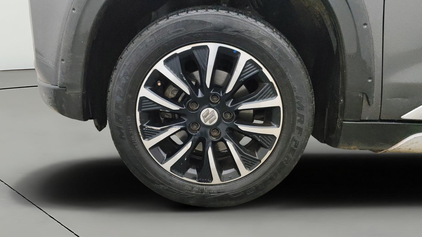 2020 Maruti Vitara Brezza VXI, Petrol, Manual, 1,02,160 km, Left Front Wheel
