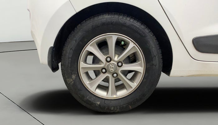 2016 Hyundai Grand i10 ASTA (O) 1.2 KAPPA VTVT, Petrol, Manual, 91,986 km, Right Rear Wheel