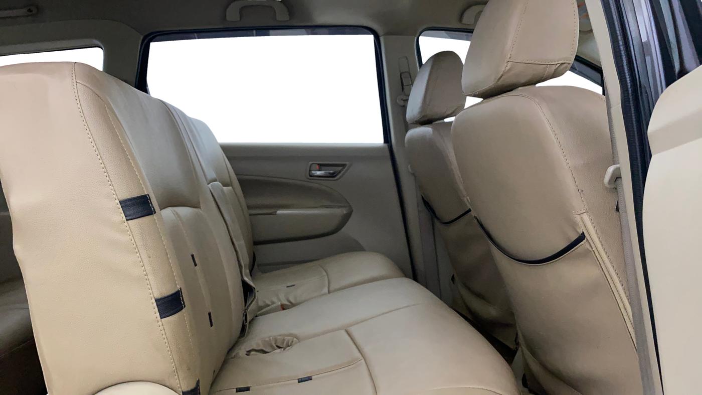 2016 Maruti Ertiga VXI, CNG, Manual, 55,861 km, Right Side Rear Door Cabin