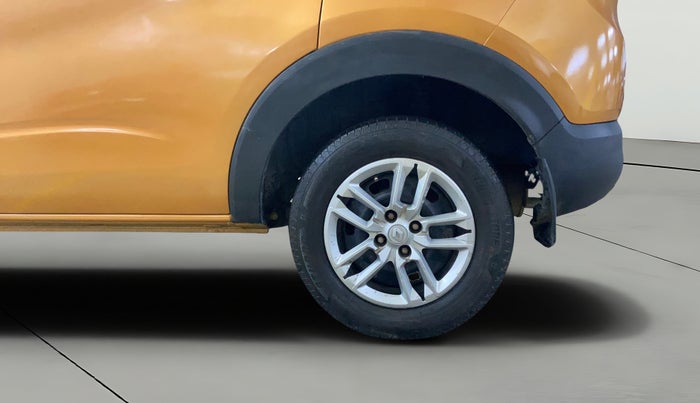 2020 Renault TRIBER RXL MT, Petrol, Manual, 87,663 km, Left Rear Wheel