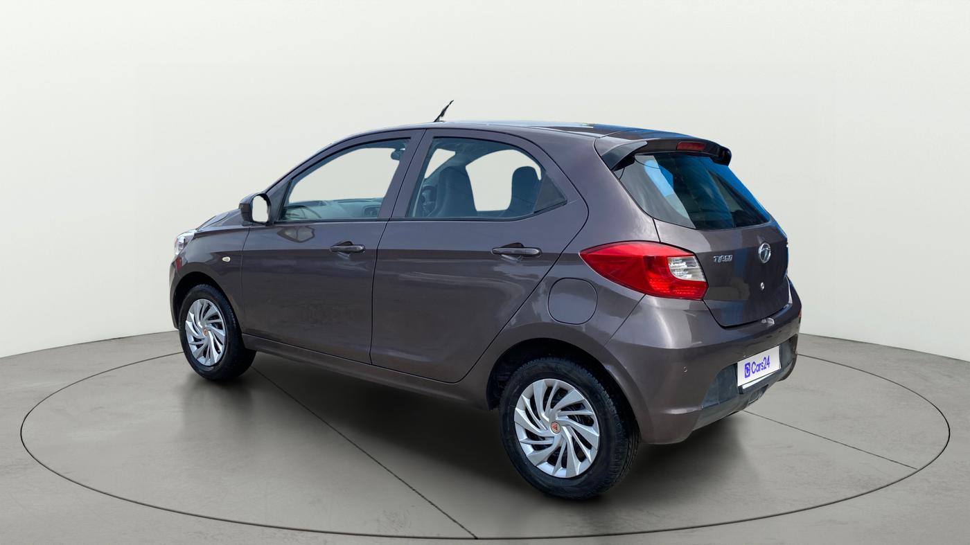 2017 Tata Tiago XT PETROL, Petrol, Manual, 99,653 km, Left Back Diagonal