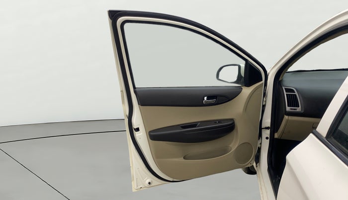 2012 Hyundai i20 SPORTZ 1.2, Petrol, Manual, 94,177 km, LHS Front Door