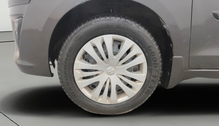 2013 Maruti Ertiga VXI, Petrol, Manual, 75,087 km, Left Front Wheel