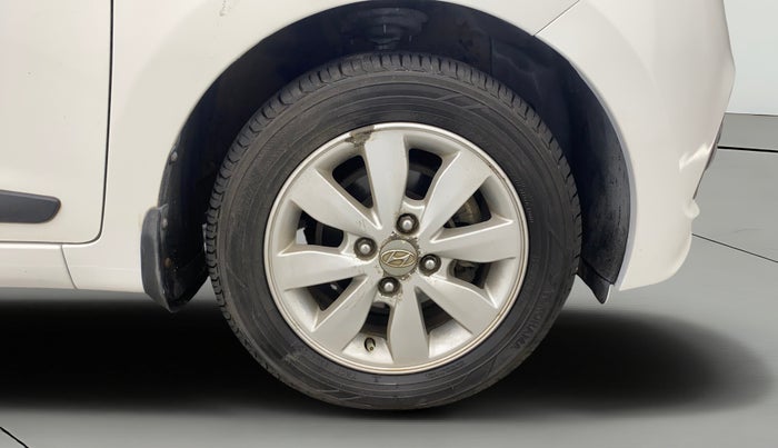 2016 Hyundai Xcent SX 1.2, Petrol, Manual, 92,812 km, Right Front Wheel