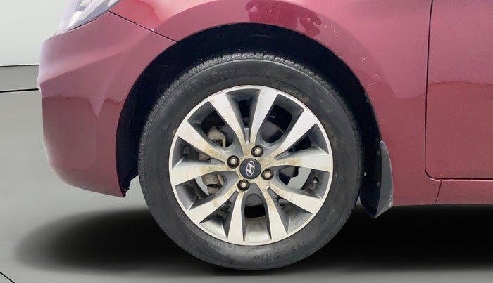 2014 Hyundai Verna FLUIDIC 1.6 VTVT SX, Petrol, Manual, 34,571 km, Left Front Wheel