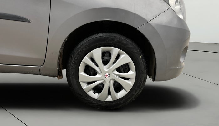 2017 Maruti Celerio ZXI AMT, Petrol, Automatic, 39,972 km, Right Front Wheel