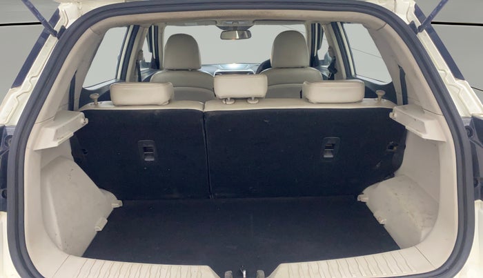 2021 Mahindra XUV300 W8 (O) 1.5 DIESEL, Diesel, Manual, 62,543 km, Boot Open Zoomed View