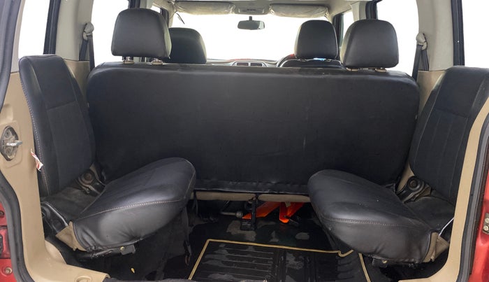 2015 Mahindra TUV300 T8, Diesel, Manual, 70,354 km, Third Seat Row ( optional )