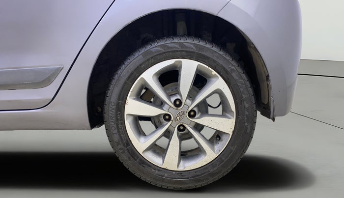 2016 Hyundai Elite i20 ASTA 1.2, Petrol, Manual, 1,01,012 km, Left Rear Wheel