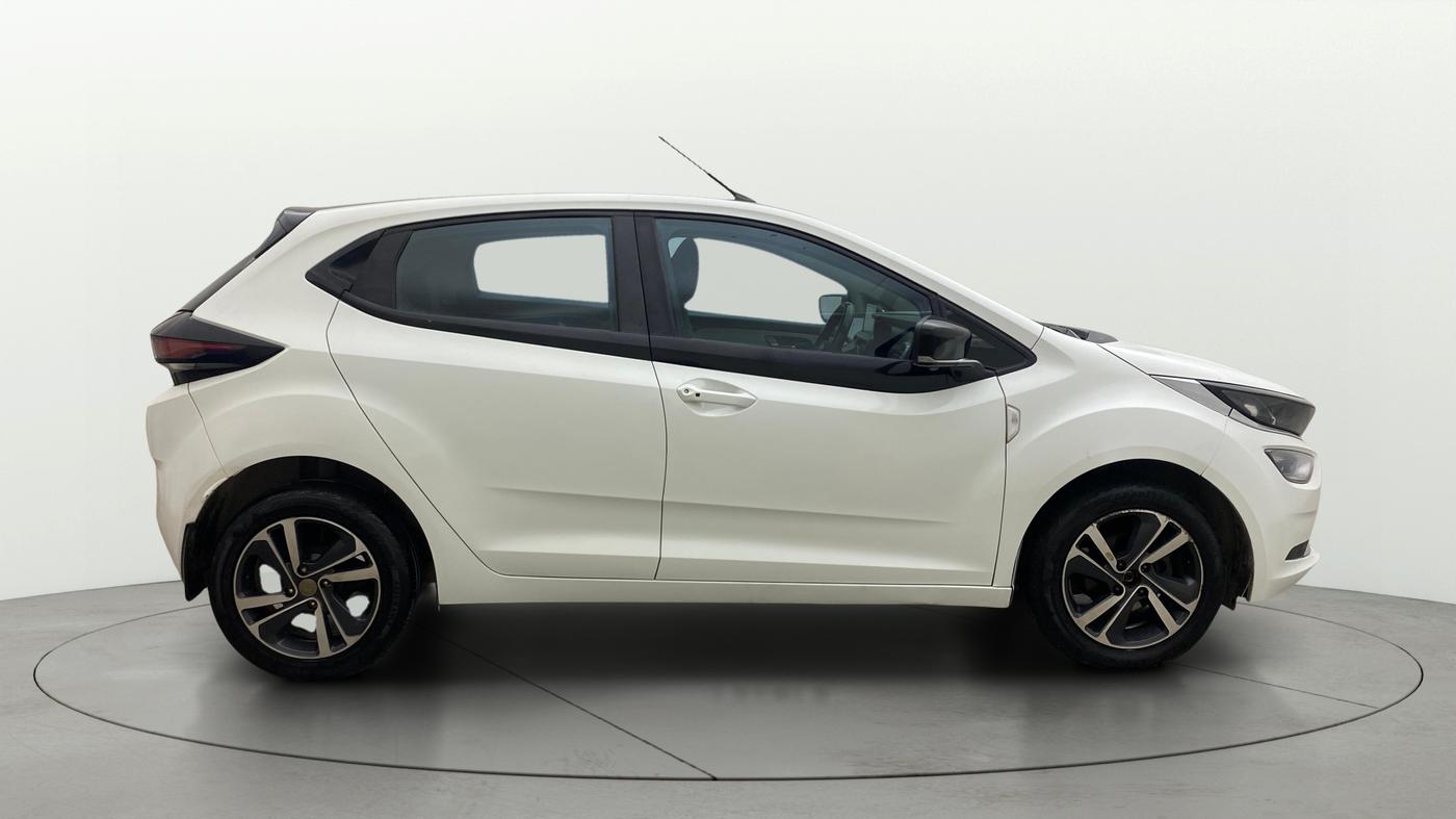 2022 Tata ALTROZ XZA PLUS, Petrol, Automatic, 56,299 km, Right Side View
