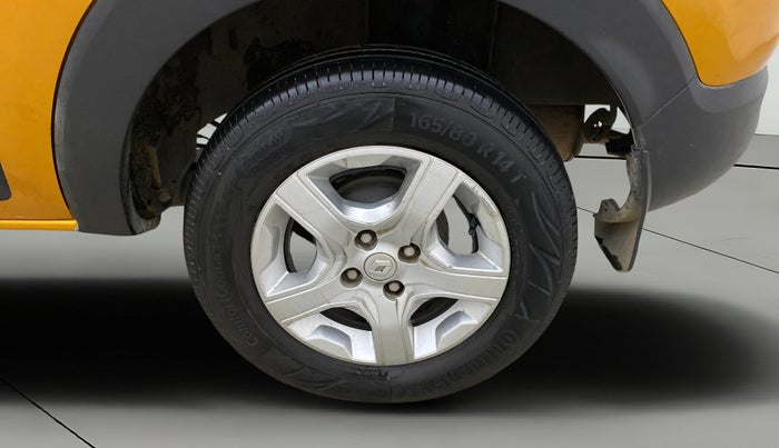 2019 Renault TRIBER RXZ, Petrol, Manual, 66,095 km, Left Rear Wheel