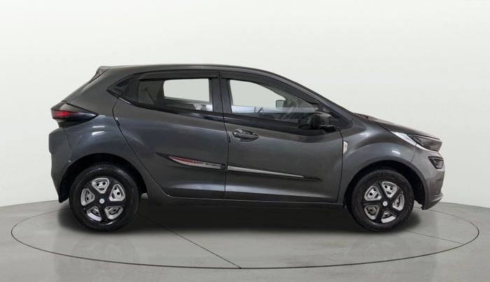 2022 Tata ALTROZ XE PETROL, Petrol, Manual, 45,892 km, Right Side View