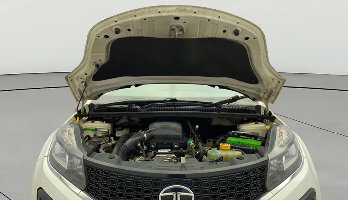 2019 Tata NEXON XM PETROL, Petrol, Manual, 55,684 km, Open Bonet