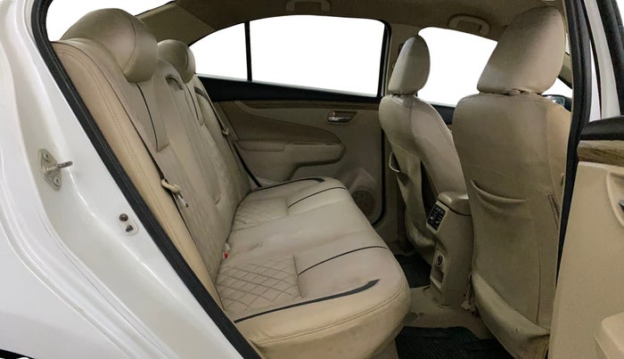 2021 Maruti Ciaz SIGMA 1.5 SHVS MT  PETROL, Petrol, Manual, 85,565 km, Right Side Rear Door Cabin