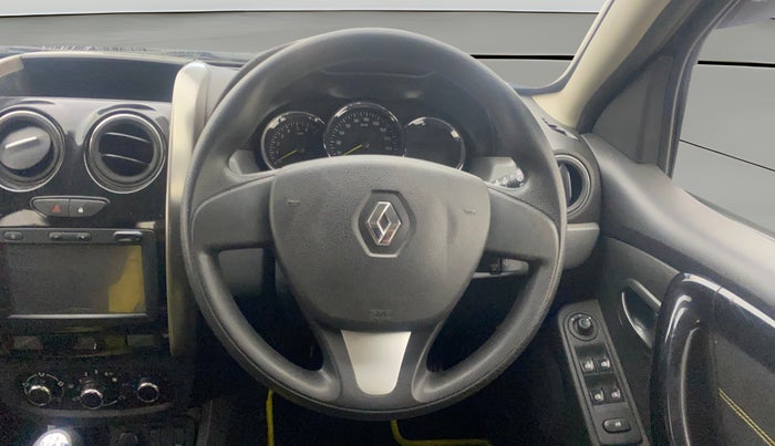 2017 Renault Duster 110 PS RXS SANDSTORM EDITION DIESEL, Diesel, Manual, 55,521 km, Steering Wheel Close Up