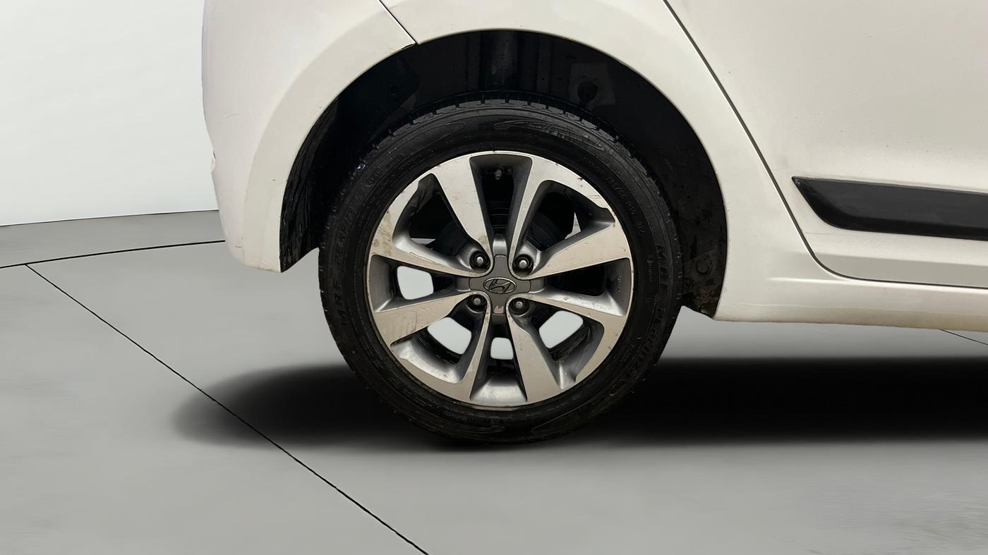 2016 Hyundai Elite i20 ASTA 1.2 (O), Petrol, Manual, 55,432 km, Right Rear Wheel