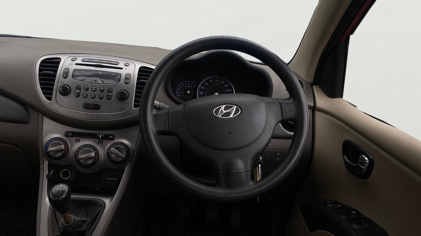 2013 Hyundai i10 SPORTZ 1.2, Petrol, Manual, 29,491 km, Steering Wheel Close Up