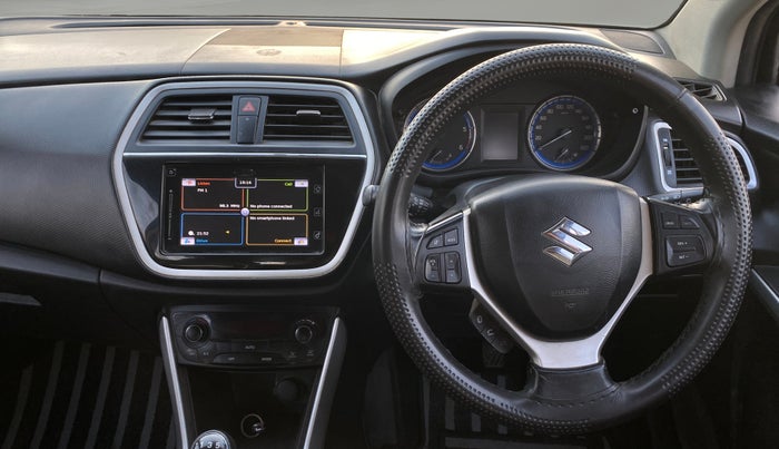 2015 Maruti S Cross ZETA 1.3, Diesel, Manual, 1,06,061 km, Steering Wheel Close Up