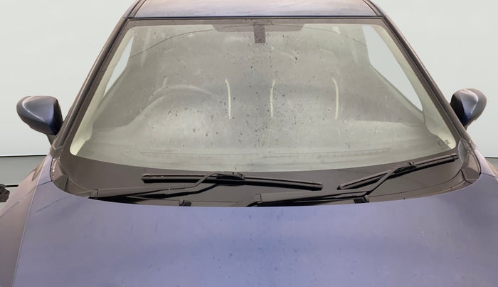 2017 Maruti Baleno ZETA PETROL 1.2, Petrol, Manual, 76,452 km, Front Windshield