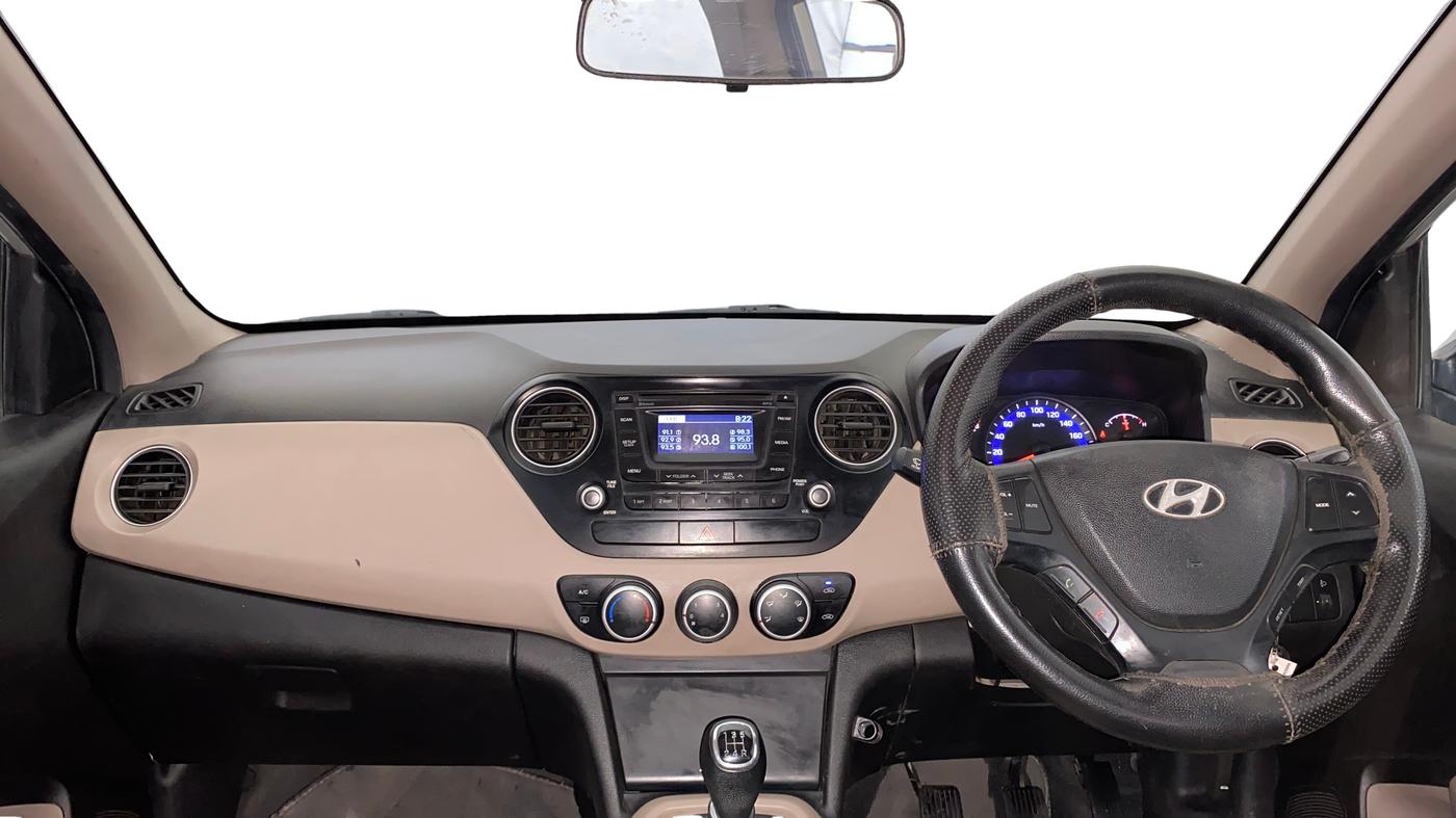2015 Hyundai Xcent S 1.2, Petrol, Manual, 40,345 km, Dashboard