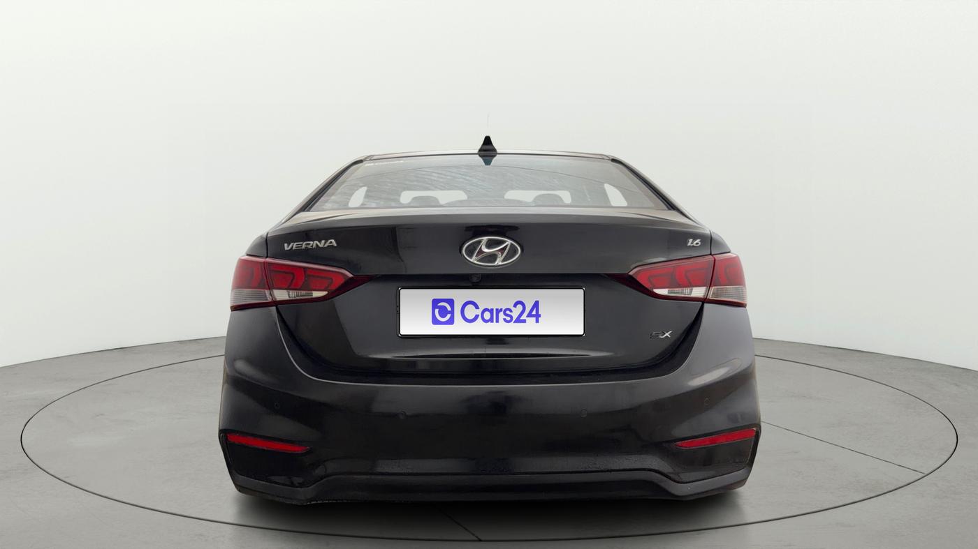 2019 Hyundai Verna 1.6 VTVT SX, Petrol, Manual, 82,131 km, Back/Rear