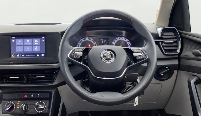 2021 Skoda KUSHAQ ACTIVE 1.0L TSI MT, Petrol, Manual, 53,000 km, Steering Wheel Close Up