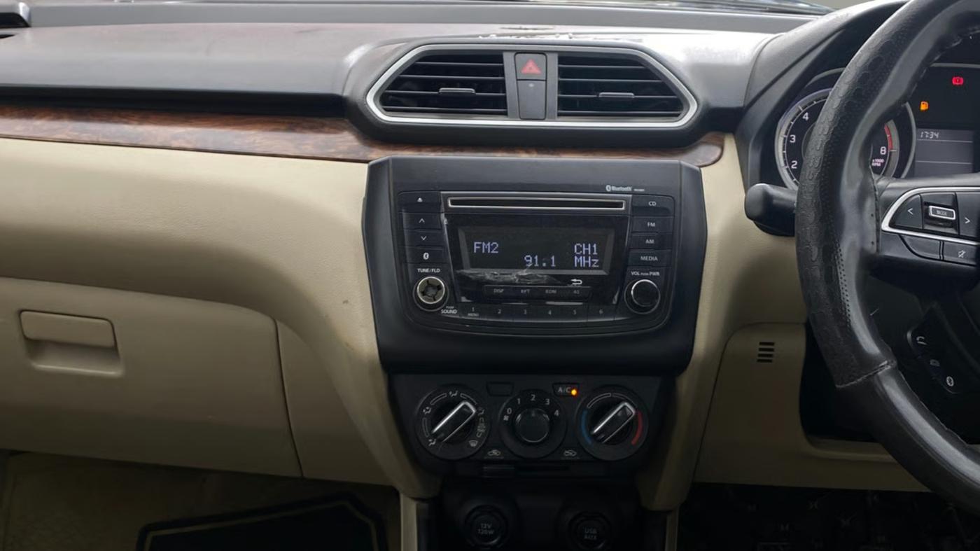 2018 Maruti Dzire VXI, Petrol, Manual, 49,499 km, Air Conditioner