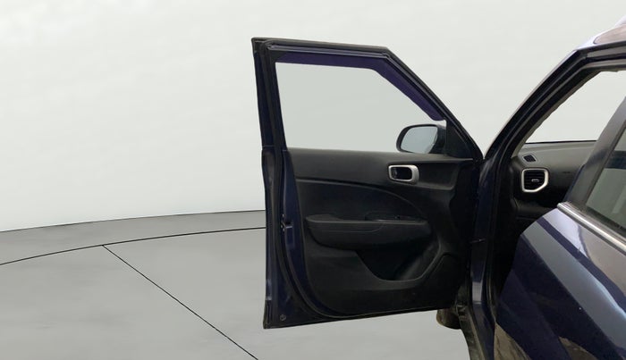 2019 Hyundai VENUE S 1.2, Petrol, Manual, 1,14,340 km, LHS Front Door