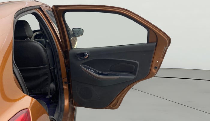 2019 Ford FREESTYLE TITANIUM 1.2 PETROL, Petrol, Manual, 58,779 km, RHS Rear Door