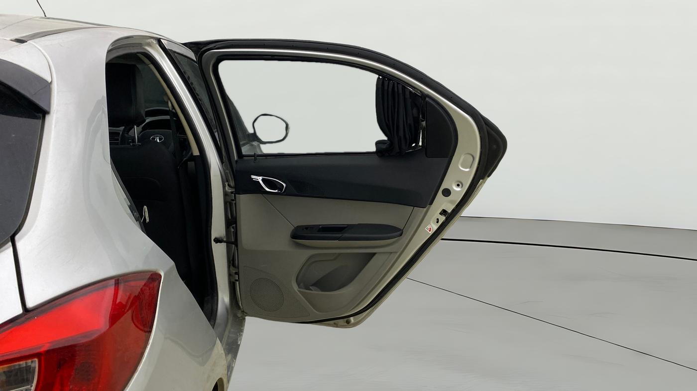 2018 Tata Tiago XZA PETROL, Petrol, Automatic, 80,434 km, RHS Rear Door