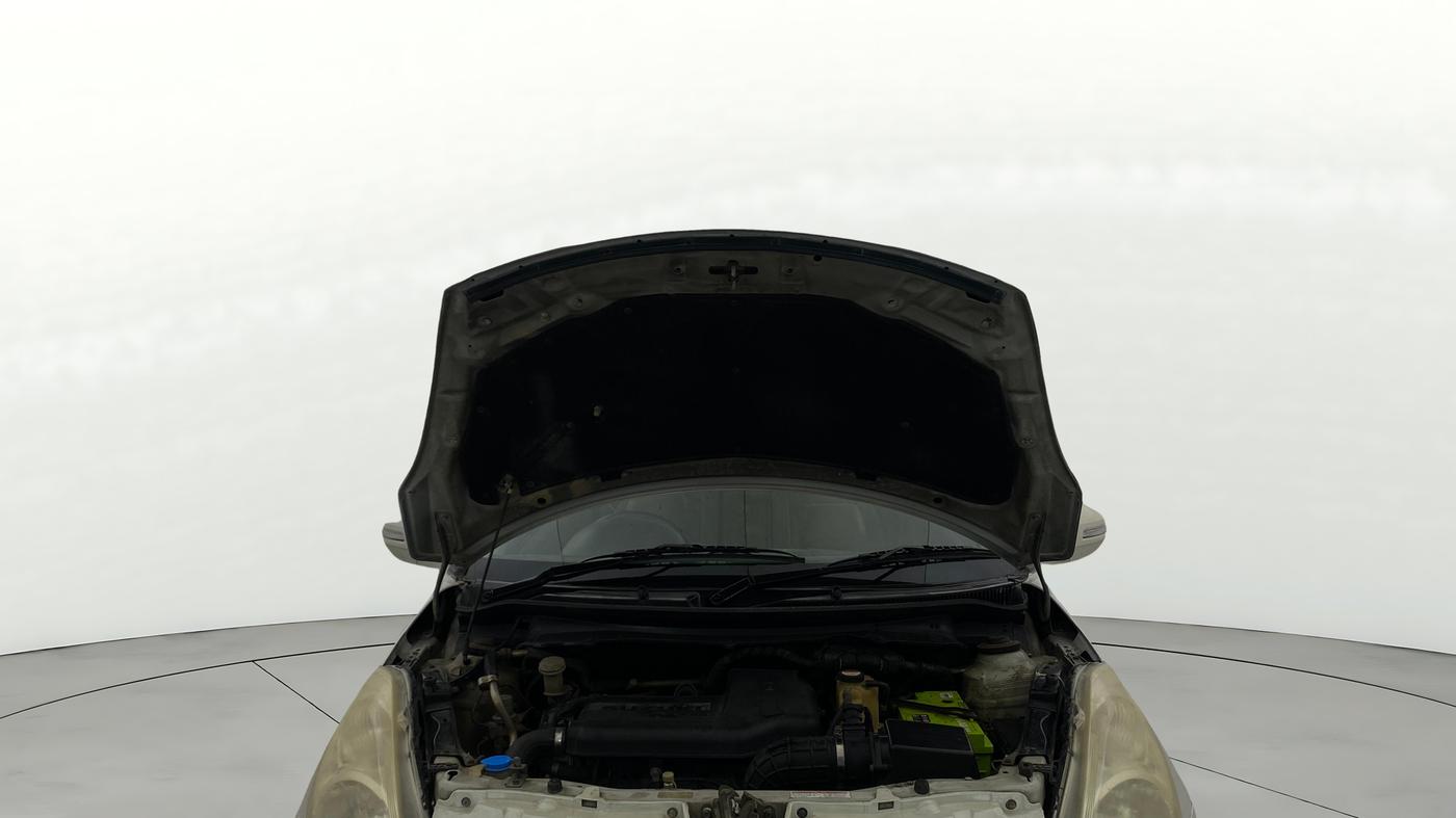 2014 Maruti Swift Dzire VDI, Diesel, Manual, 1,30,761 km, Open Bonet